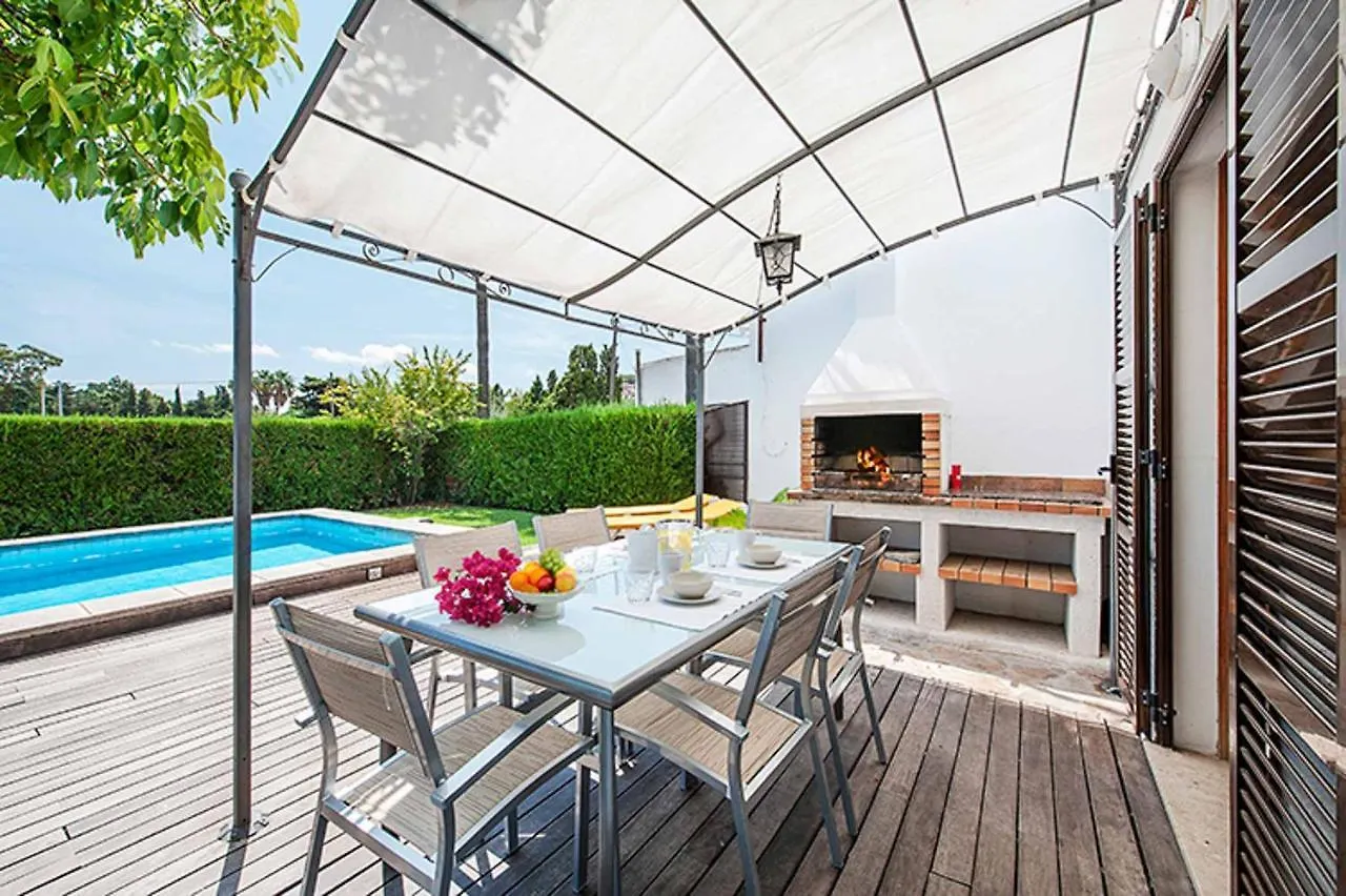 Cozy Villa With Pool Near Port Pollensa By Renthousing Port de Pollenca 0*,