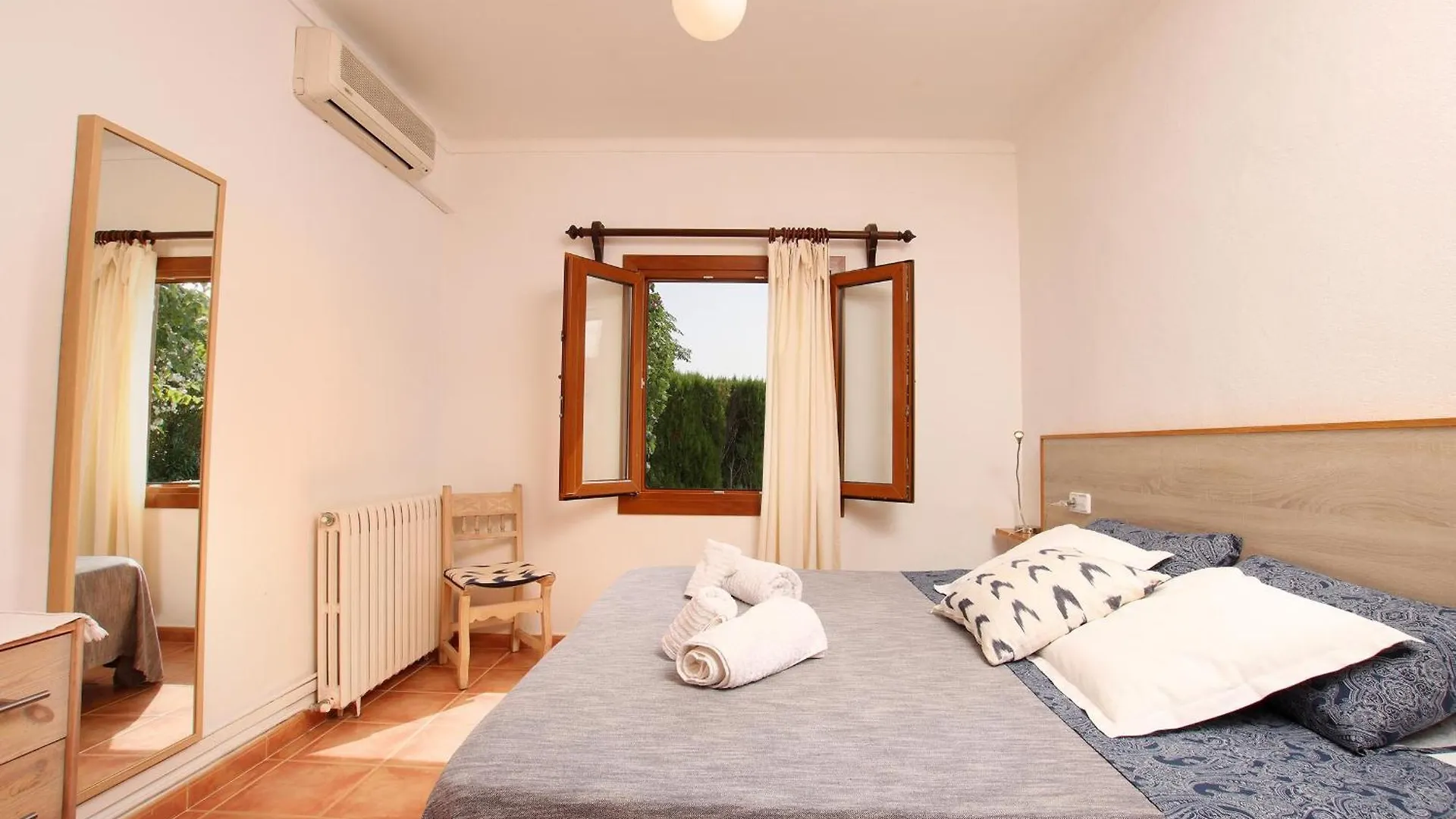 Cozy Villa With Pool Near Port Pollensa By Renthousing Port de Pollenca